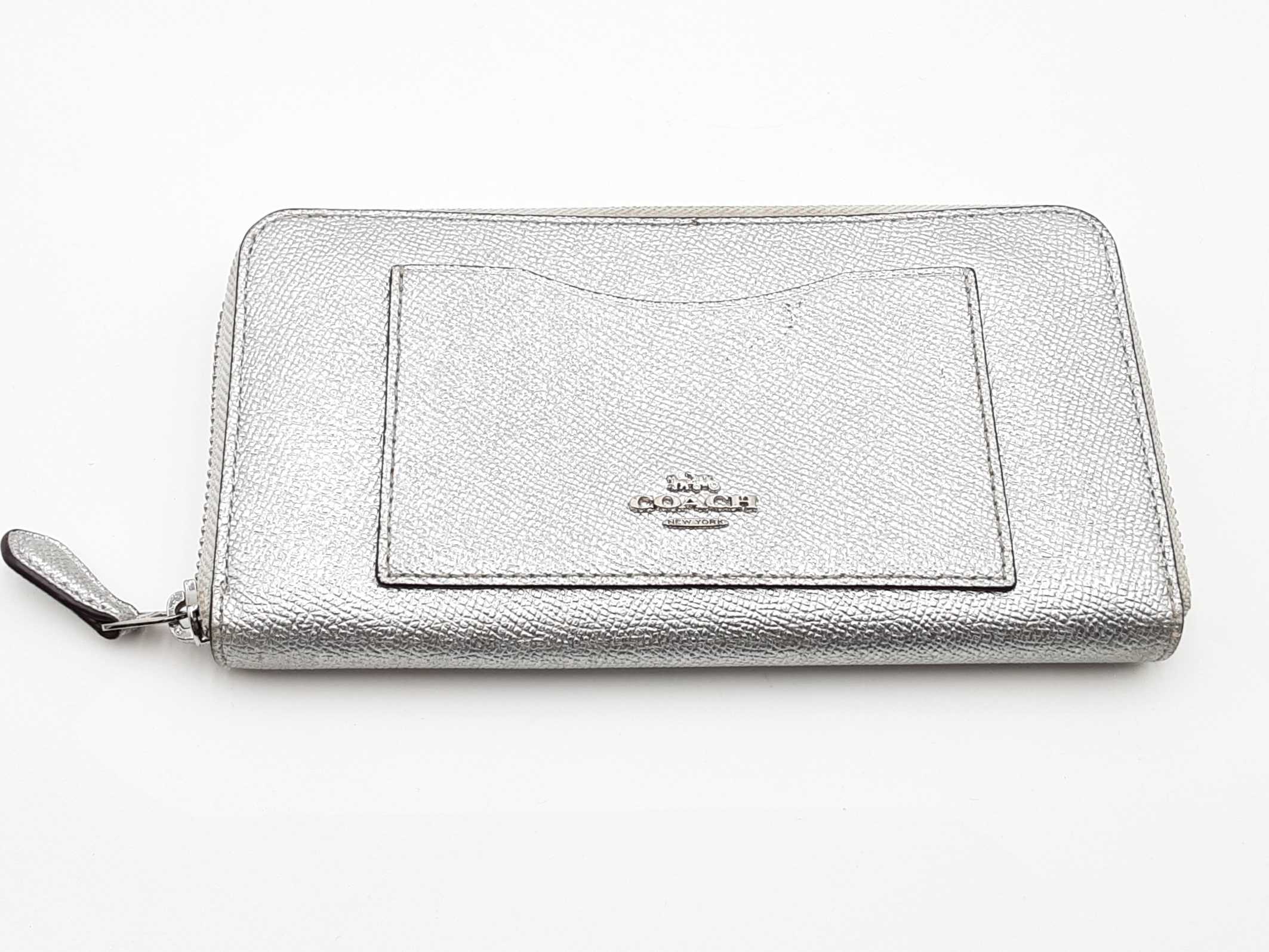 Coach Metallic Silver Crossgrain Leather Wallet Aa0626lzsa – Max Pawn
