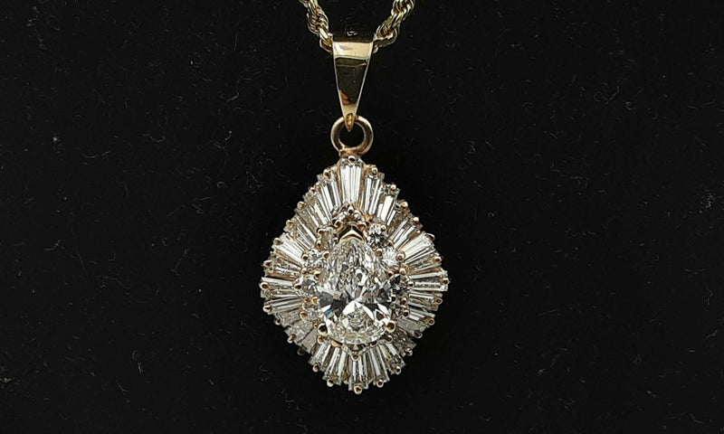 14k Yellow Gold Diamond Pear & Baguette Pendant Hs1223wrxzsa