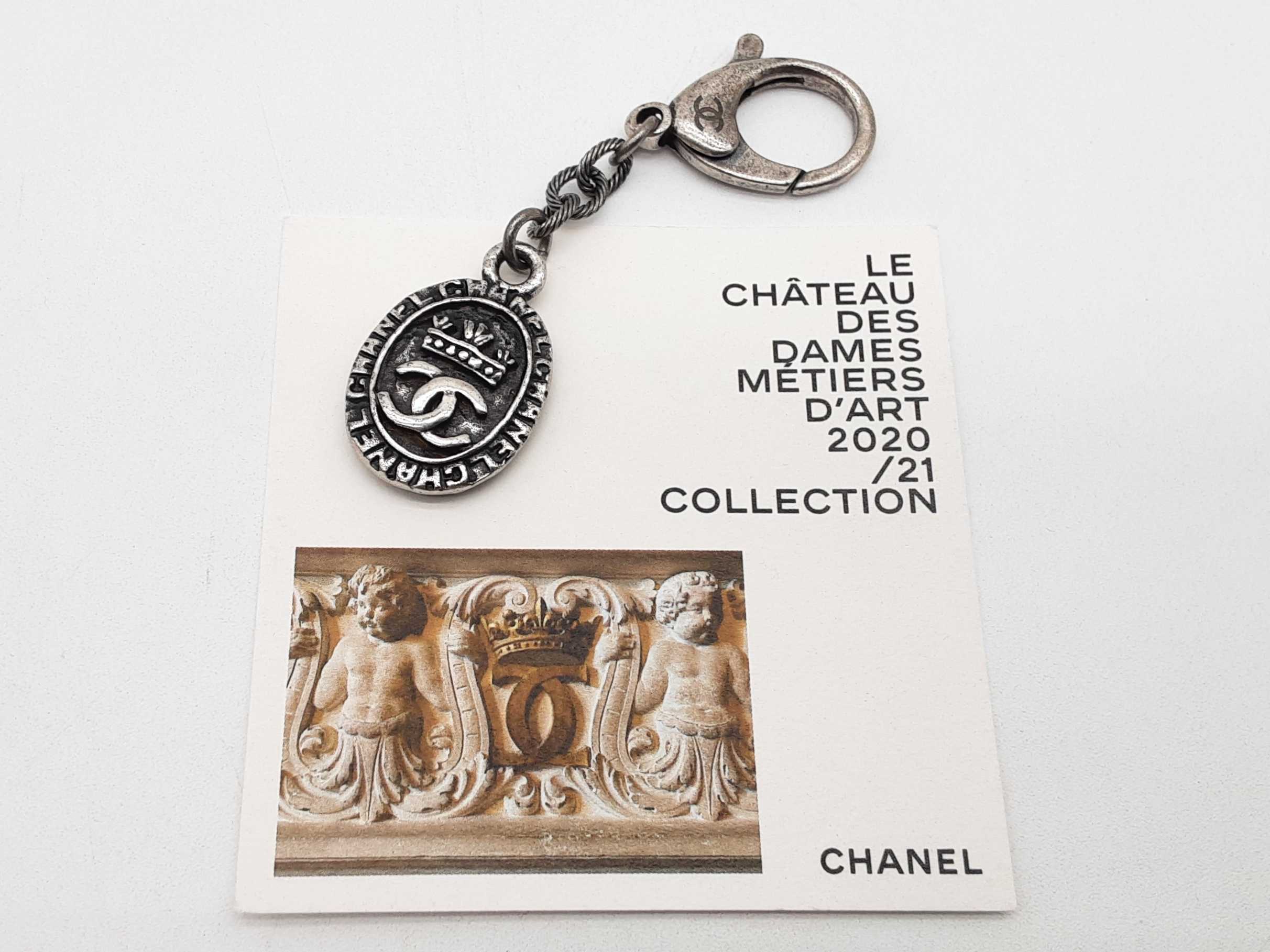 Chanel Cc Crown Keychain Do1225oxzde – Max Pawn