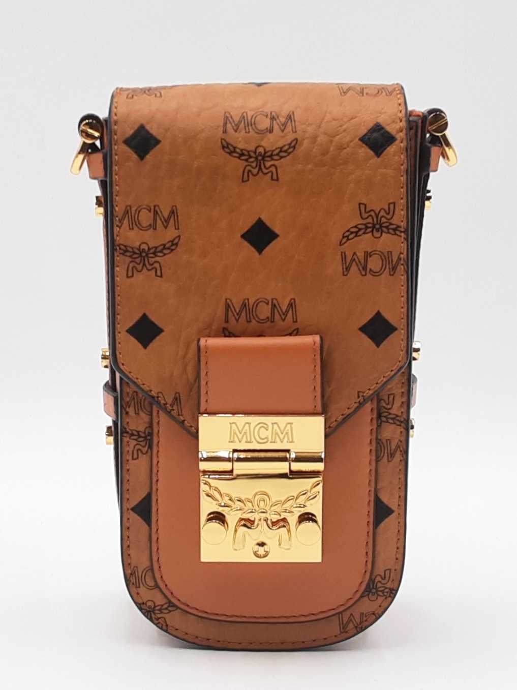 mcm ロゴプリント ボディバッグ ブラウン MCM ロゴプリント ボストンバッグ ブラウン 【公式通販】