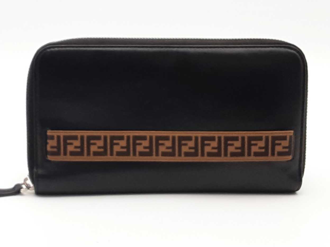 Fendi – Max Pawn