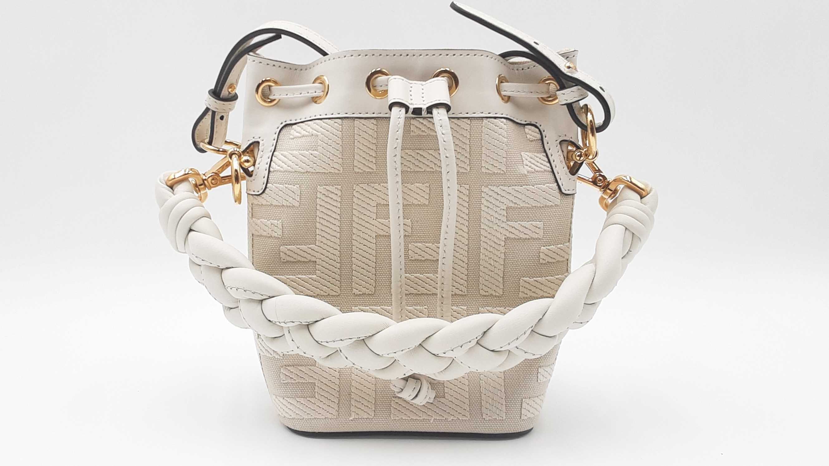 Fendi Nappa Ff Embroidered Mini Mon Tresor Bucket Bag Sd0326lzxzdu