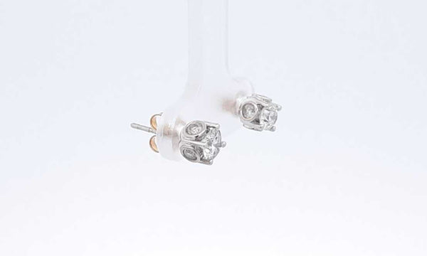 14k White Gold Diamond Stud Earrings 0.84ctw 1.4 Grams Ebwoxdu 144010022442