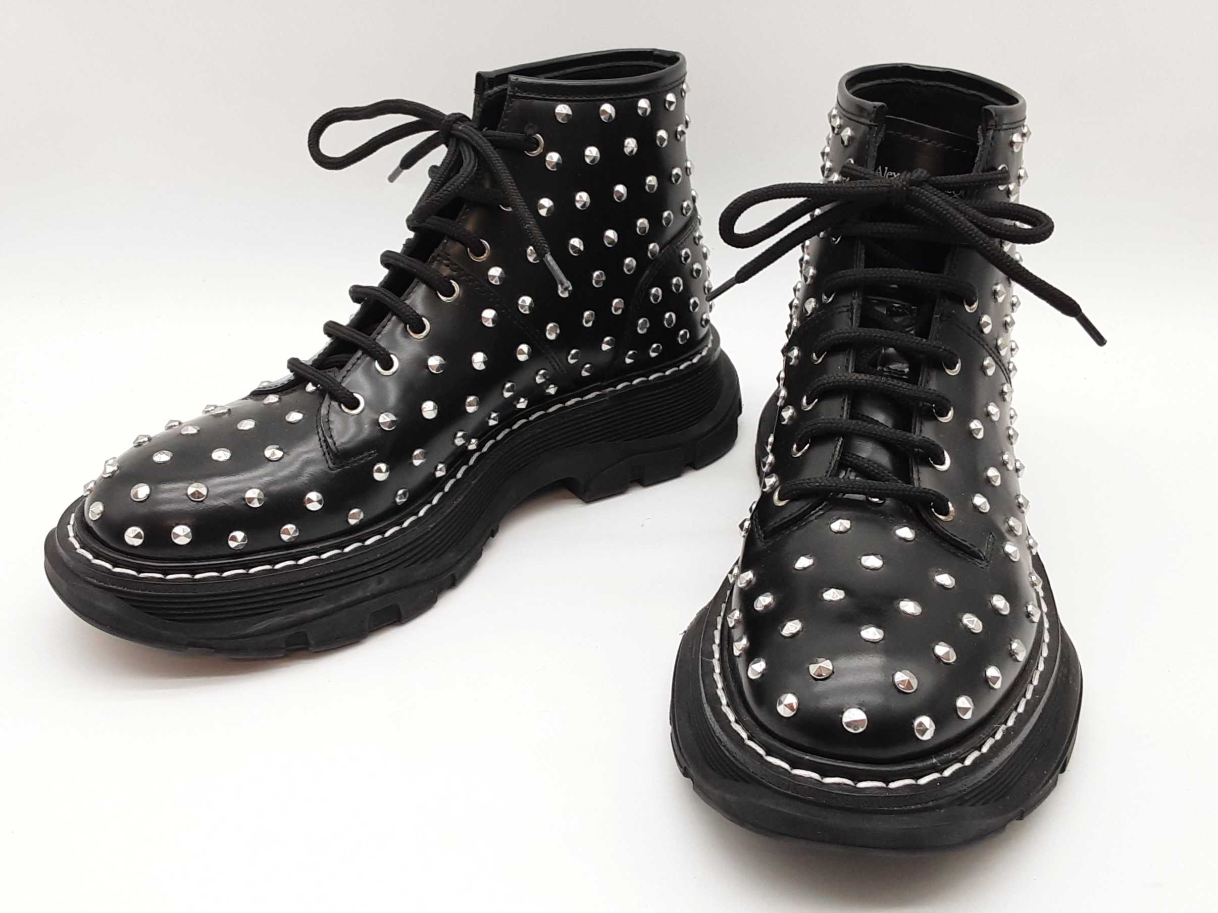 ALEXANDER MCQUEEN　スタッズ　レザーシューズ Alexander McQueen – Max Pawn
