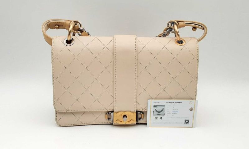 Chanel Calfskin Stiched Flap Crossbody Hs064ocxzsa