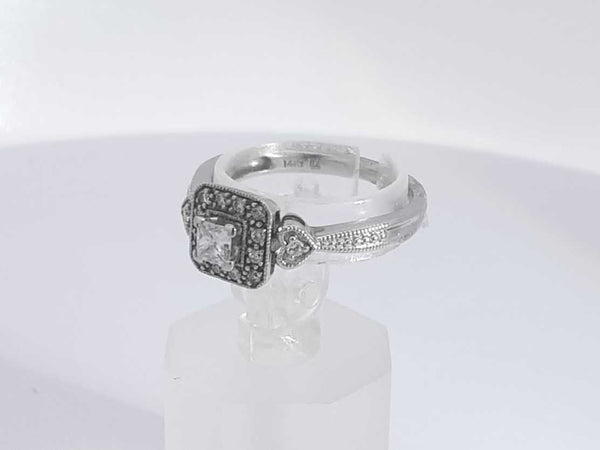 0.38 Cttw Diamond 14k White Gold Ring 3.2 Grams Size 7 Aa0625lizsa