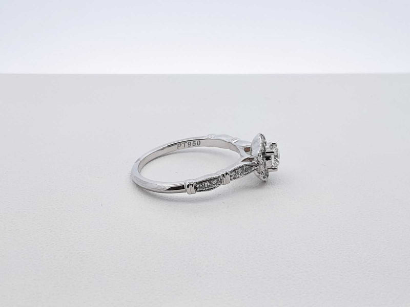 0.55 Cttw Diamond & 95% Platinum Flower Setting Ring 5 Grams Size 7 Fw1124wrxdu