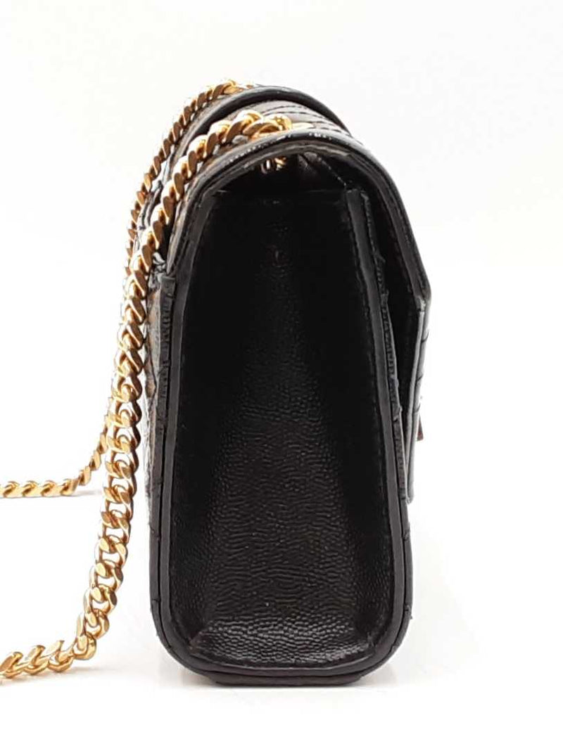 Yves Saint Laurent Envelope Shoulder Bag In Black Matelassé Leather Fw0425czxdu