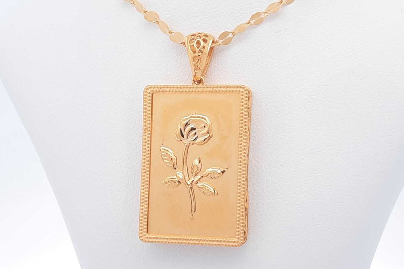 21k Yellow Gold Rose Rectangle Pendant & Chain 18 Grams 15.5 Inch Eb1224pxzdu