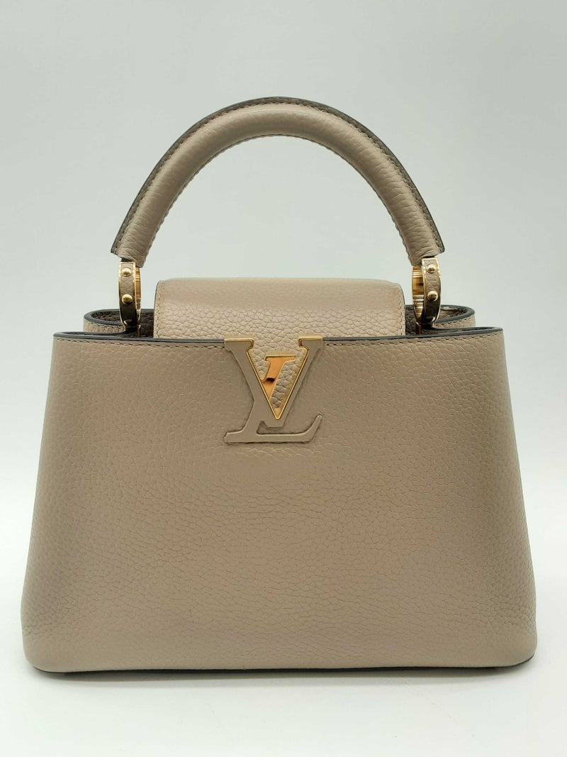 Louis Vuitton Capucines Galet Beige Leather Crossbody Bag Do1224lexzde