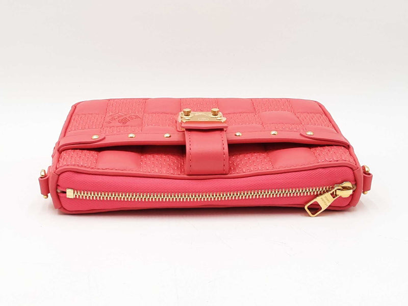 Louis Vuitton Troca Handbag In Pink Damier-quilted Leather Fw0625lzxzdu