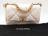 Chanel Lambskin Quilted Medium Chanel 19 Flap White Handbag Aa1125orxzsa