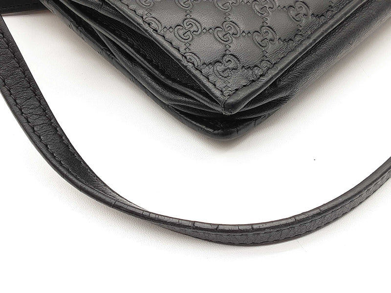 Gucci Black Microguccissima Leather Crossbody Wallet Do0625lxzde