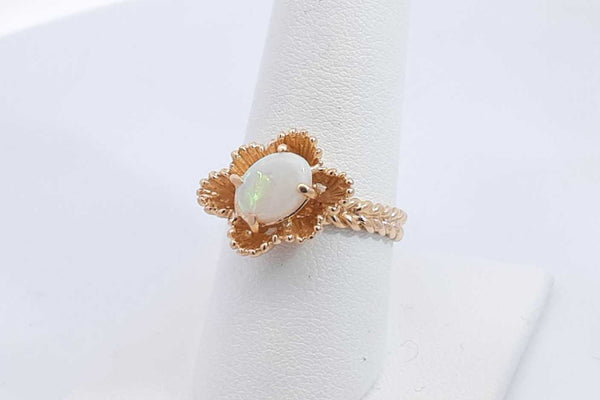 Opal Ring In 14k Yellow Gold 4.5 Grams Size 8 Eb1024llrsa