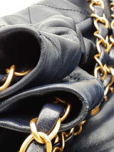 Chanel 22 Tote Bag In Navy Blue Diamond-quilted Shiny Calfskin Fw1225orxzdu