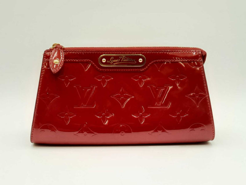 Louis Vuitton Vernis Trousse Cosmetic Pouch In Pomme D'amour Fw1224oxzdu