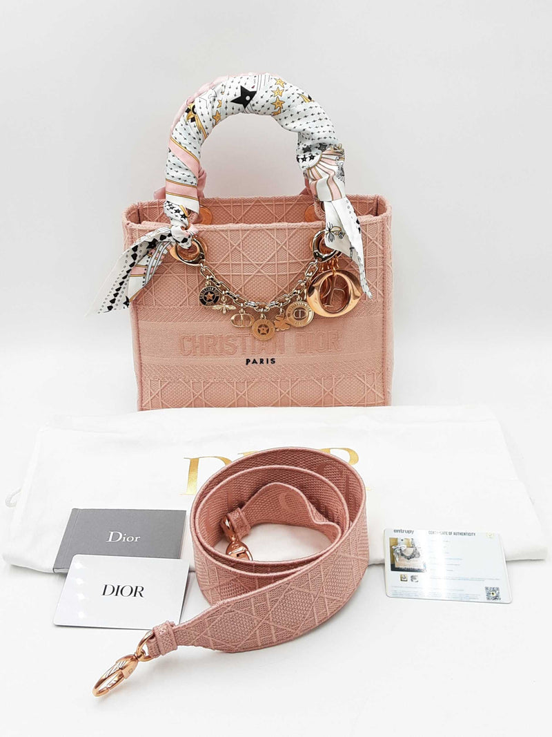 Christian Dior Lady Dior D-lite Top Handle Bag In Pink Eb0924ooxzdu