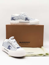 Burberry Equestrian Knight Sneakers In White & Blue Canvas Size 10.5 Fw0926wxzdu