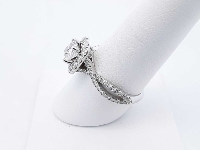 Neil Lane 1.7 Cttw Diamond & 14k White Gold Ring 4.7 Grams Size 8 Fw0425lrzxdu
