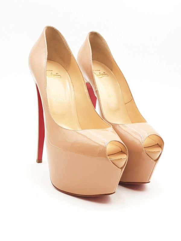 Christian Louboutin Highness Patent Leather Peep Toe Pumps Size 41 Eb1224lxzsa