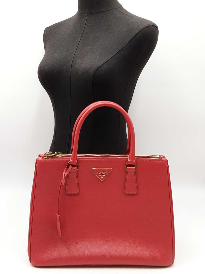 Prada Galleria Double Zip Tote Bag In Red Saffiano Leather Fw0925przdu