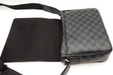Louis Vuitton Damier Graphite District Messenger Bag Eb0826pxzsa