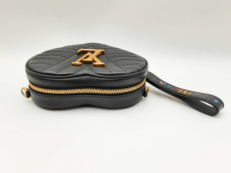 Louis Vuitton New Wave Heart Cross Body Bag Fw1124crxdu