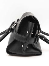 Salvatore Ferragamo Gancini Shoulder Bag In Black Leather Fw0925lordu