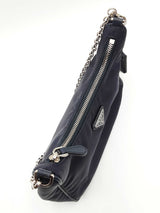 Prada Re-edition 2005 Shoulder Bag In Navy Blue Re-nylon Fw0726plzdu