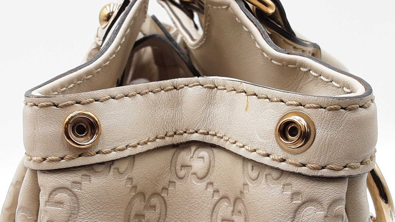 Gucci Sukey Medium Tote Bag In Mystic White Guccissima Leather Fw1125lrxdu