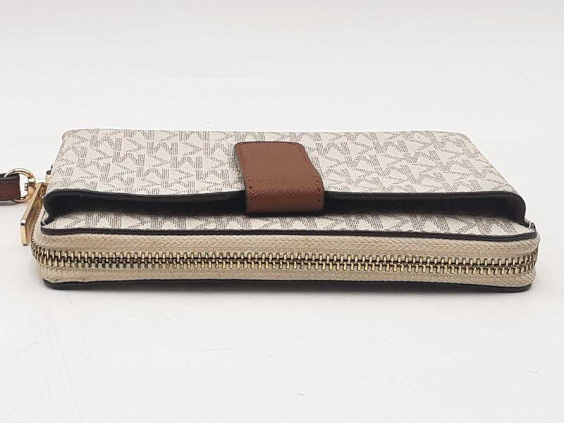 Michael Kors Pm1912 White Wristlet Wallet Aa1025oxsa