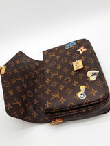Louis Vuitton Monogram Love Lock Pochette Metis Top Handle Bag Eb0926loxzde