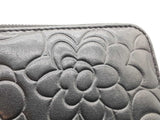 Chanel Black Camilla Cc Embossed Leather Zippy Accordion Wallet Do0726lcrde