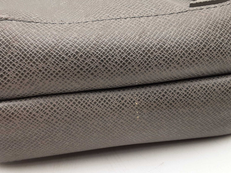 Louis Vuitton Taiga Avenue Sling Bag Gray Aa0725izxsa