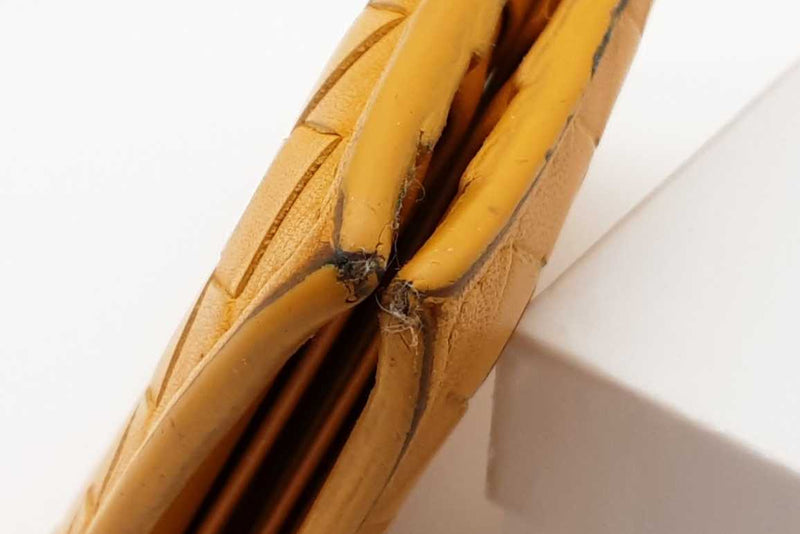 Bottega Veneta Intrecciato Leather Bifold Wallet Eb1025irde