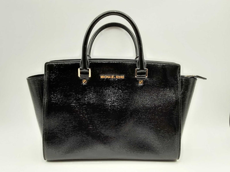 Michael Kors Avril Black Patent Leather Handbag Fw1224wxsa