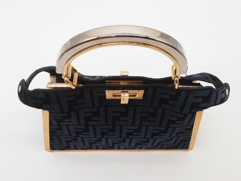 Fendi Peekaboo Iseeu Small Blue Tote Bag Sd0925ozrzde
