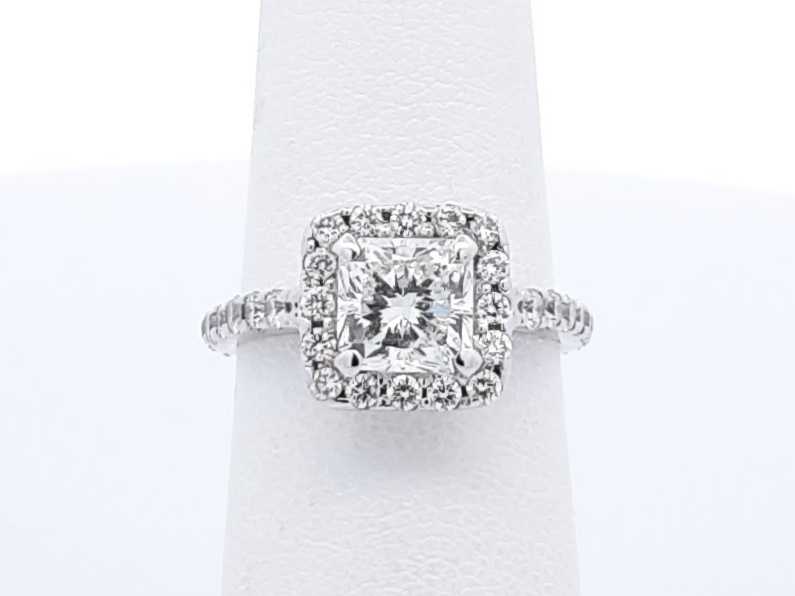 2.01 Cttw Diamond & 14k White Gold Halo Ring 2.8 Grams Size 5 Fw0124lrxzdu