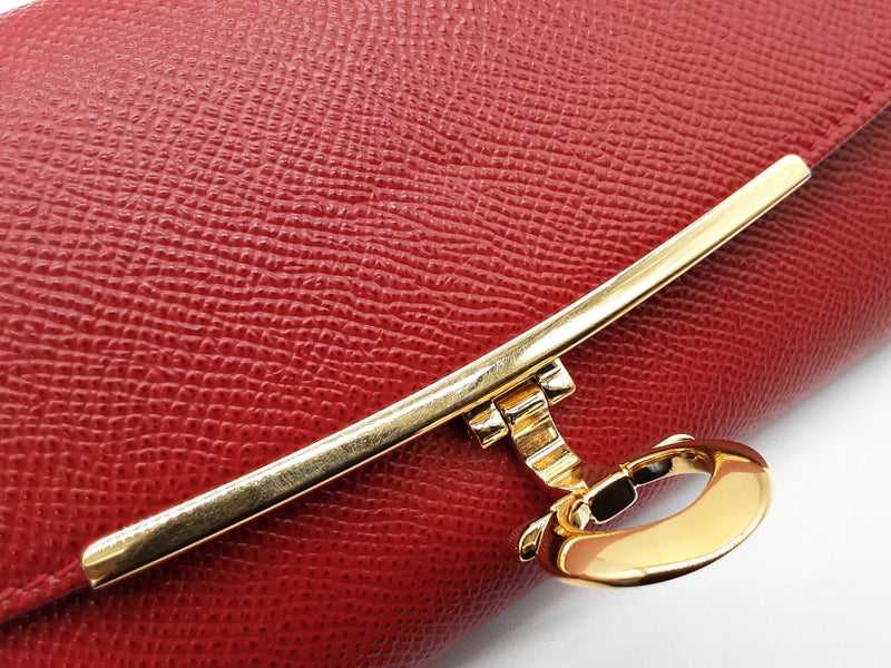 Salvatore Ferragamo Gancini Red Leather Continental Wallet Do0925lrxde