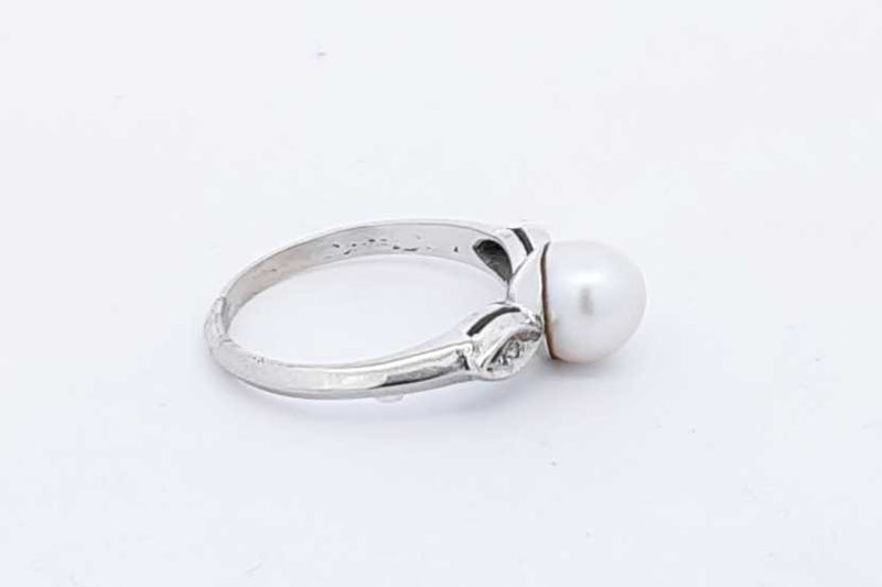 Pearl Ring In 10k White Gold 2.3 Grams Size 6 Eb0924pxsa