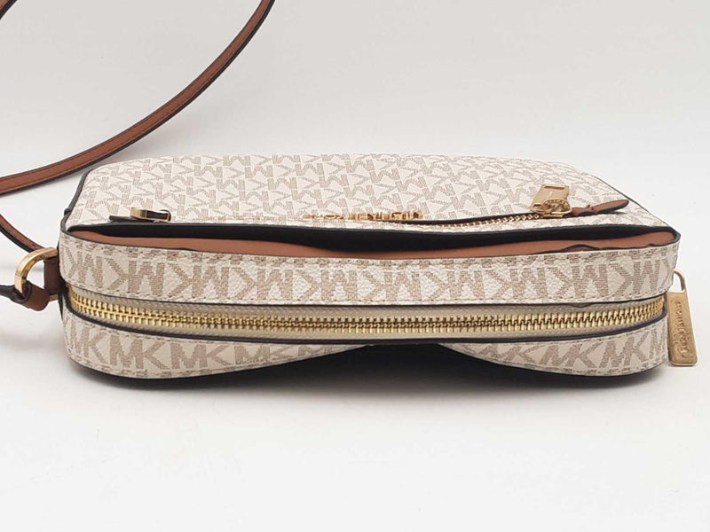 Michael Kors Ac2105 White Handbag Aa1025pzsa