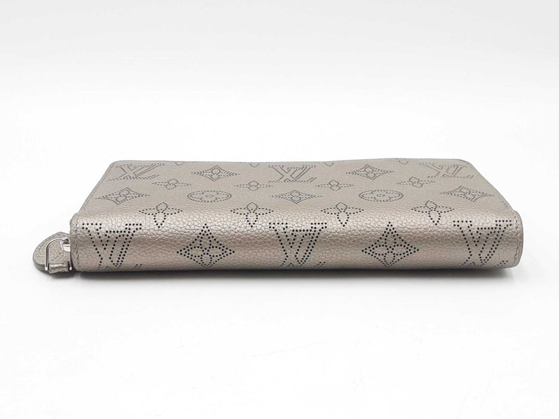 Louis Vuitton Zippy Wallet In Metallic Grey Mahina Perforated
