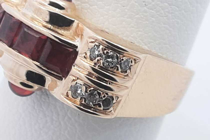 Garnet & Diamond Ring 14k Yellow Gold  6.7 Grams Size 7.5 Aa0425oirsa