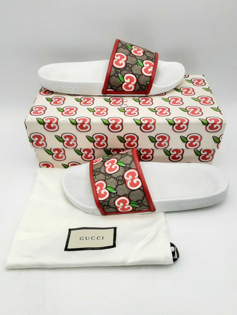 Gucci Gg Supreme Pomme Apple-printed White & Red Slides Size Eu 40 Fw1124rxsa