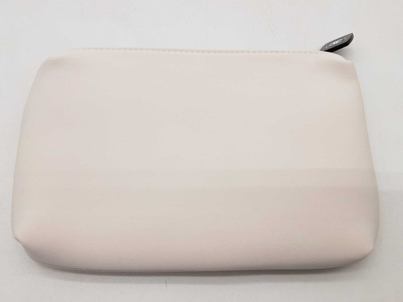 Chanel Vip White Neoprene Cosmetic Pouch Do1124orde