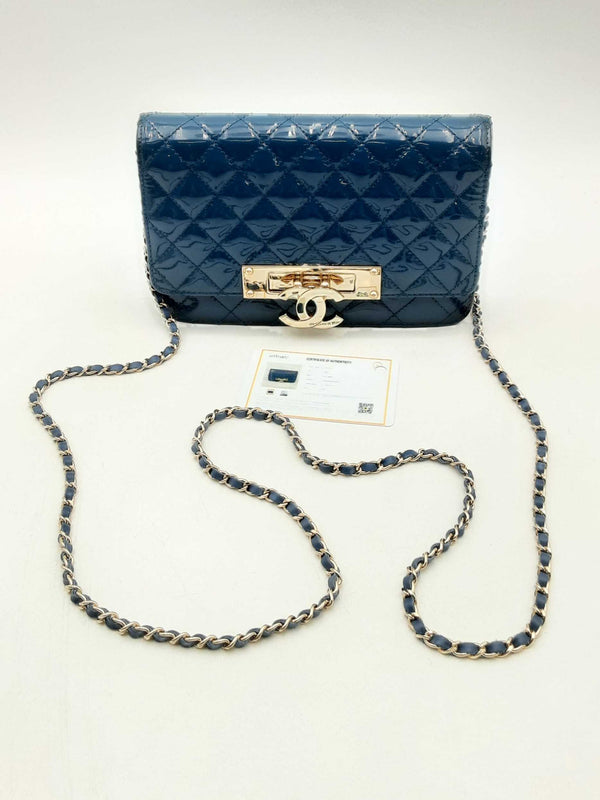 Chanel Blue Quilted Patent Leather Golden Class Wallet On Chain Eb0325lixzsa