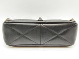 Valentino Garavani Roman Stud Black Quilted Leather Shoulder Bag Do0225crzde