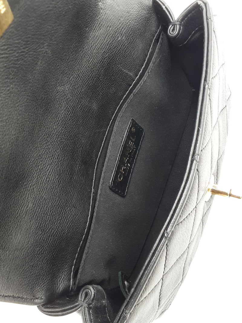Chanel Envelope Flap Waist Bag In Diamond-quilted Black Leather Fw0825lpzxdu