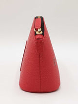 Marc Jacobs The Beauty Bag Wristlet In True Red Pebbled Leather Fw0826wzdu