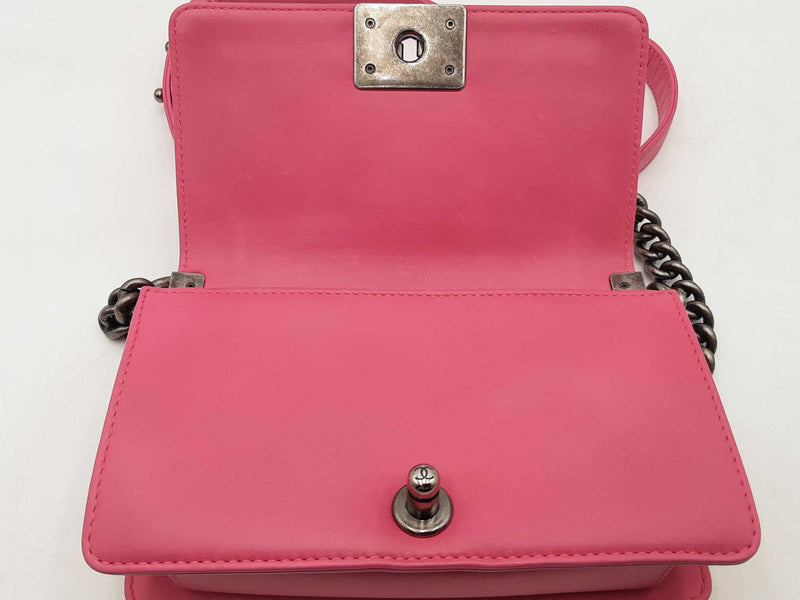 Chanel Stingray Small Boy Bag Pink Aa0425oozxsa